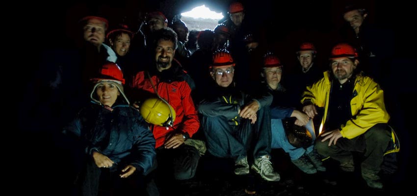 Exploring Etna caves with one of the best belgian groups of customers ever