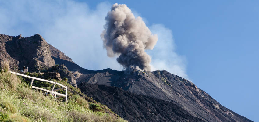 Stromboli ash cloud